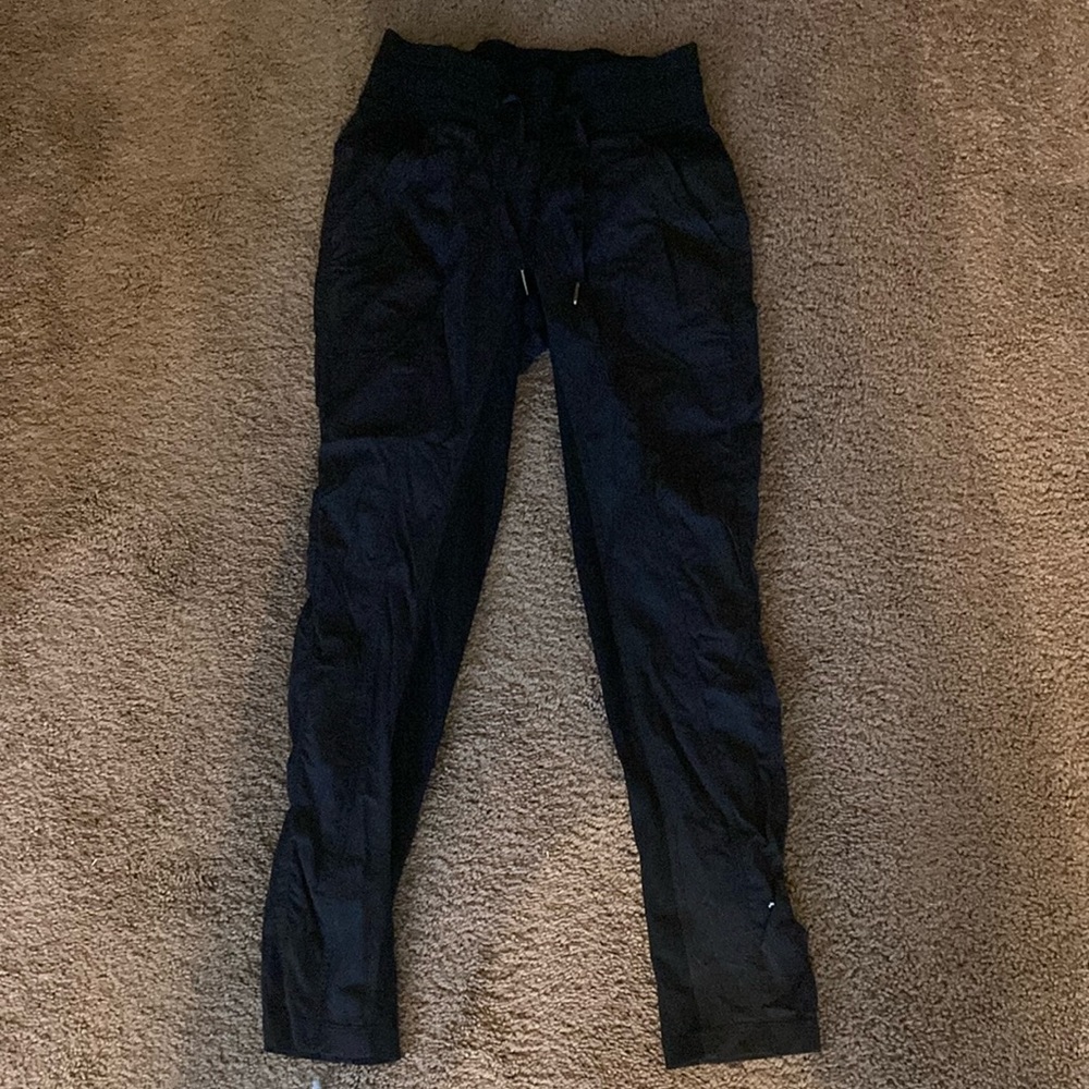 lululemon dance studio joggers size 2